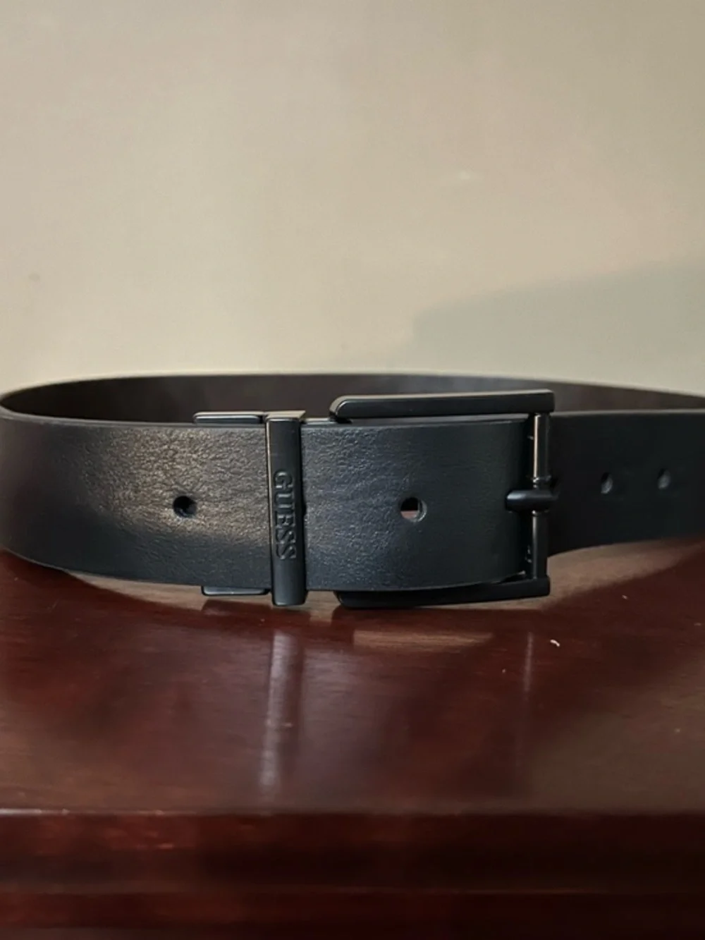 GUESS Men's Black Synthetic Leather Belt with Branded Matte Black Buckle